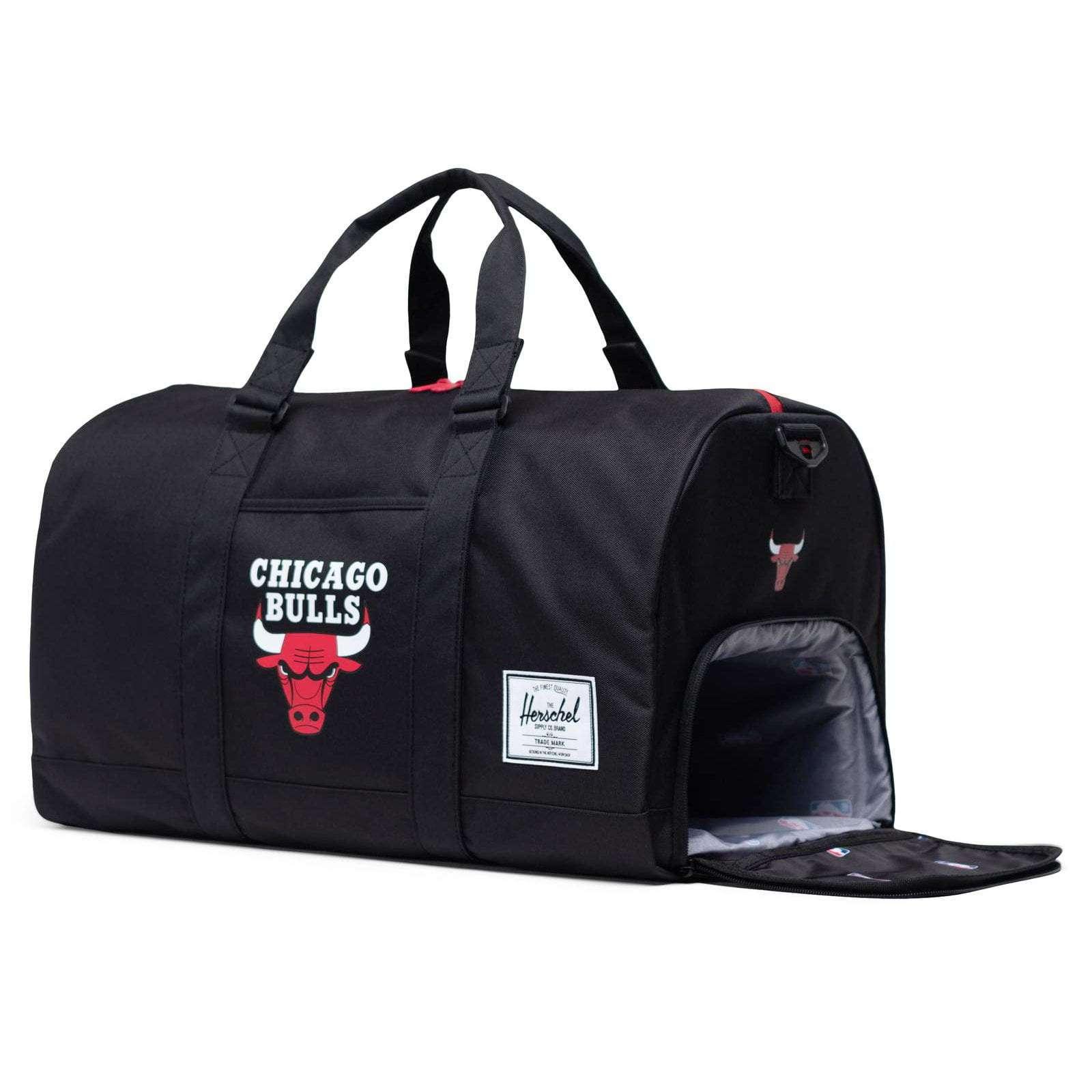 Chicago Bulls Herschel NBA Novel Duffle Bag - Black