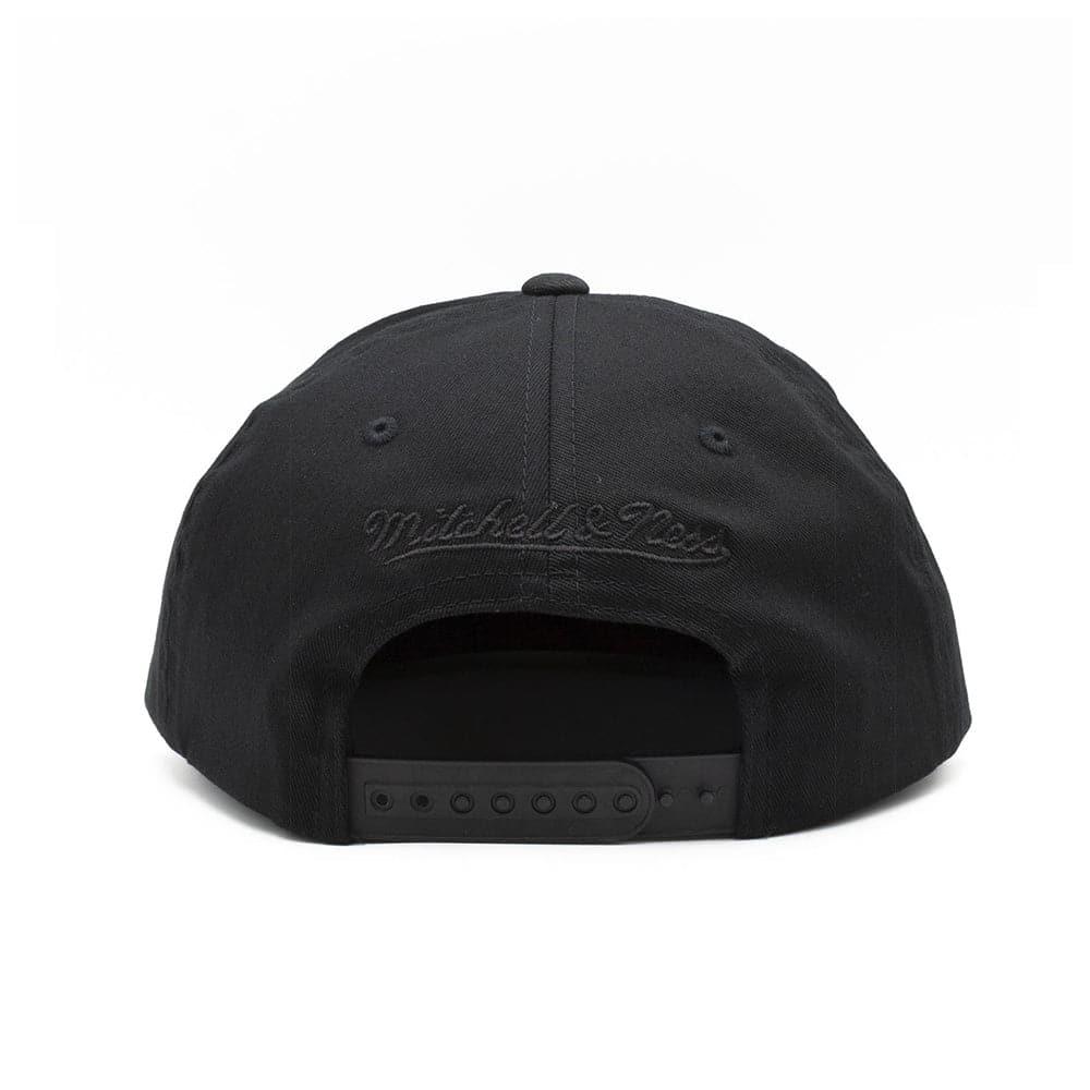 Mitchell And Ness Caps Boston Celtics Mitchell & Ness NBA Logo Deadstock Snapback Hat - Black