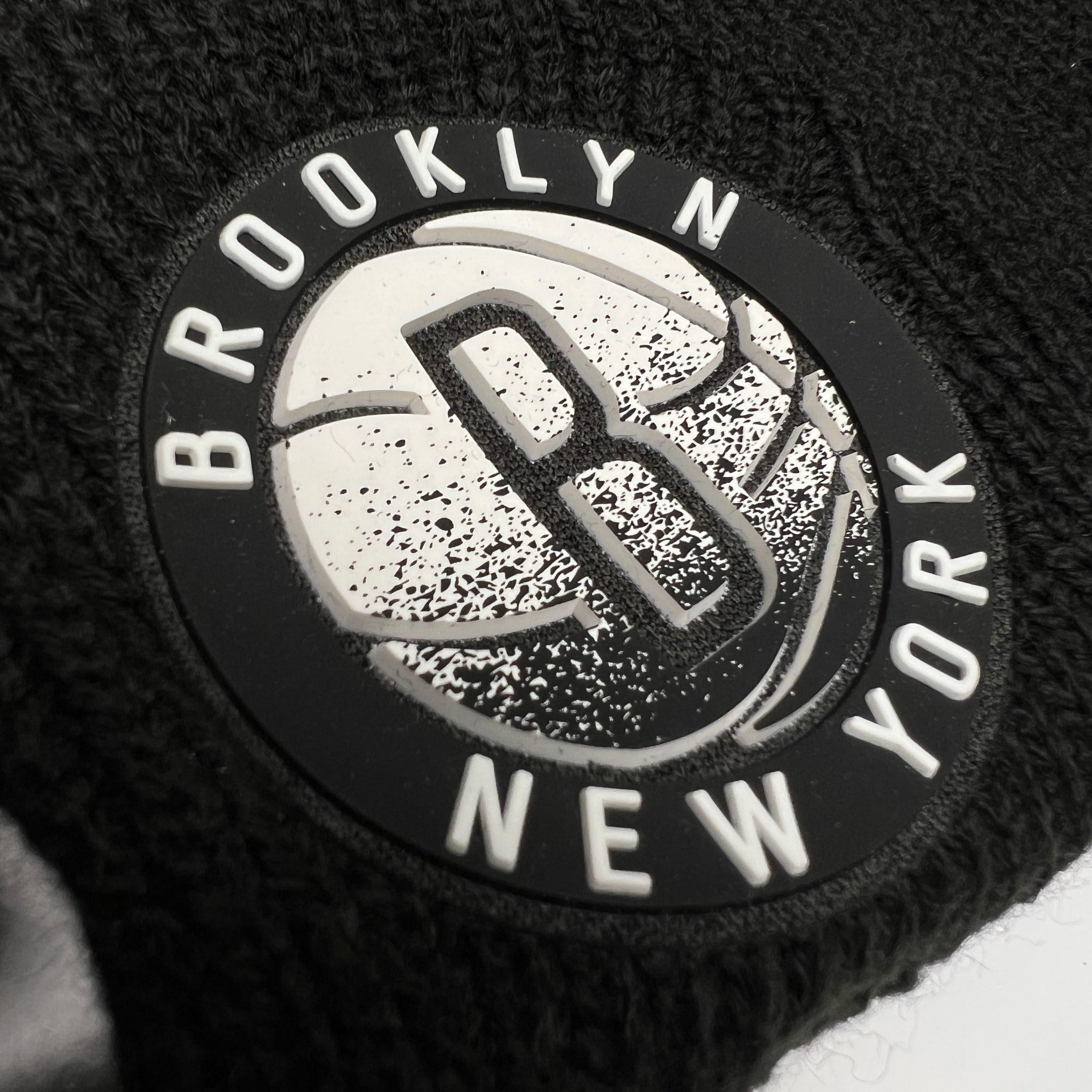 New Era Beanies Brooklyn Nets New Era NBA Back Half Knit Beanie - Black