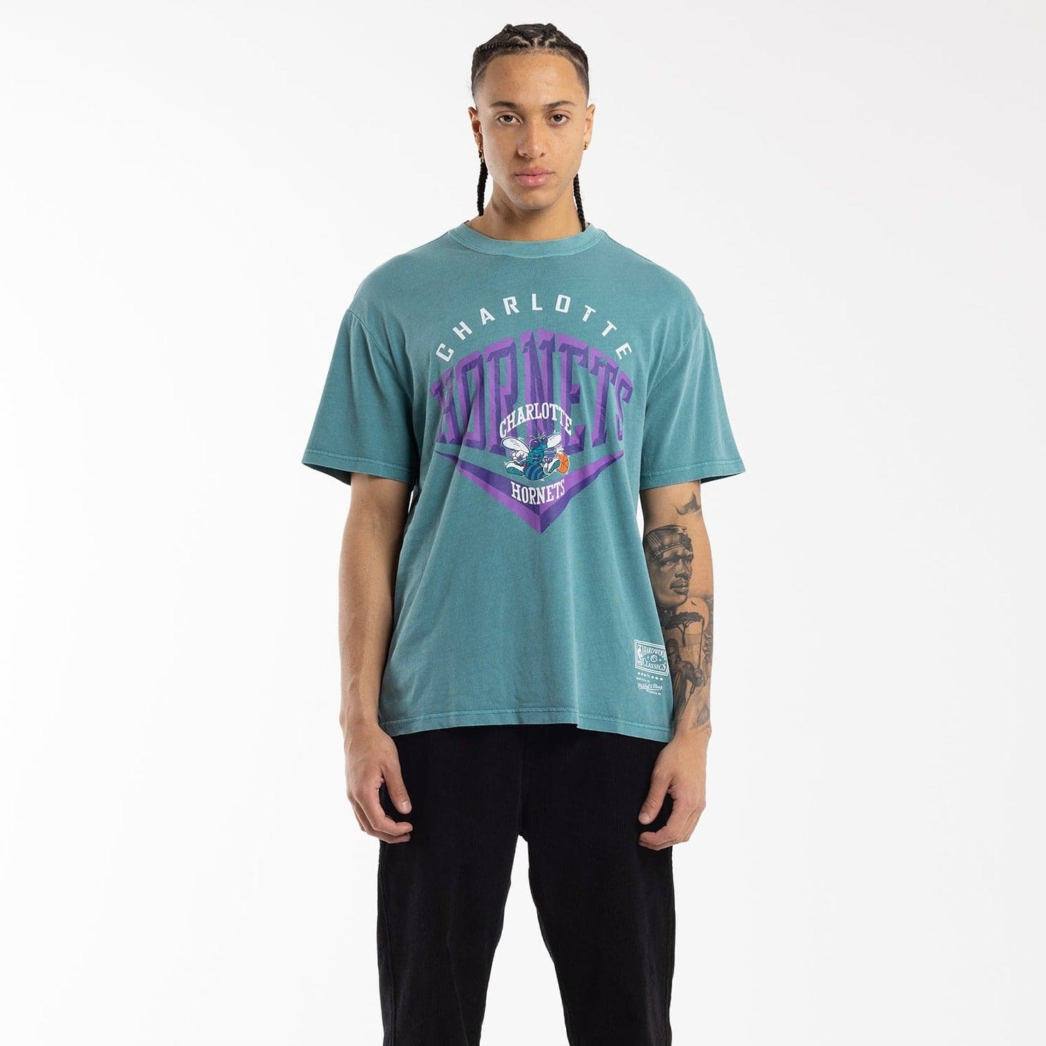 Mitchell And Ness T-Shirts Charlotte Hornets Mitchell & Ness NBA Beveled Vintage T-Shirt - Faded Teal