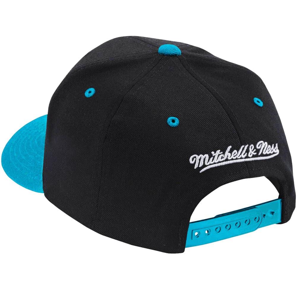 Mitchell And Ness Caps Charlotte Hornets Mitchell & Ness NBA Flashback Classic Red Snapback Hat - Black
