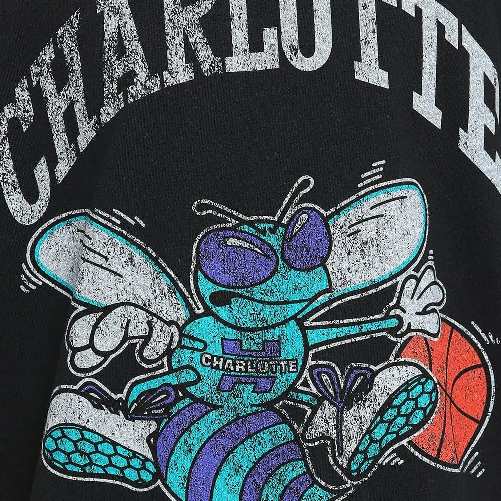 Mitchell And Ness T-Shirts Charlotte Hornets Mitchell & Ness NBA HWC Distressed Logo T-Shirt - Black