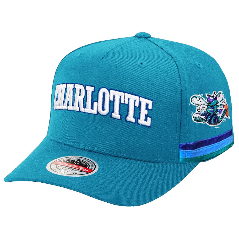 Mitchell And Ness Caps Charlotte Hornets Mitchell & Ness NBA Short Hook Classic Red Snapback Hat - Teal