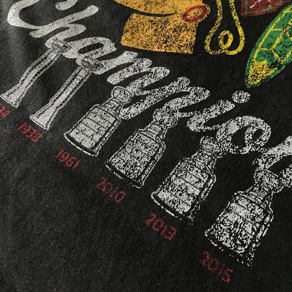 NHL Branded T-Shirts Chicago Blackhawks NHL Stanley Cup Champs Vintage T-Shirt - Vintage Black