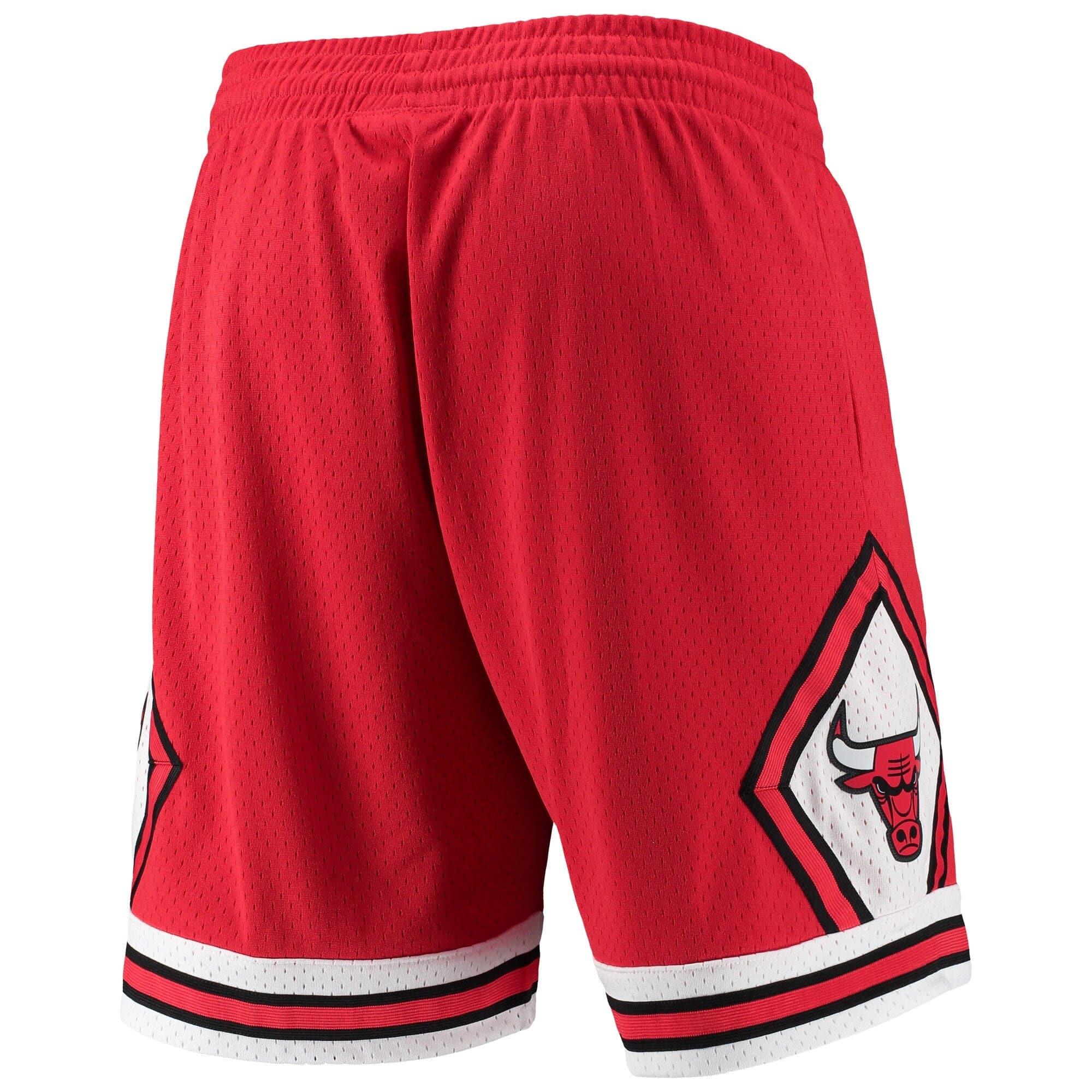 Mitchell And Ness Shorts Chicago Bulls Mitchell & Ness NBA 97-98 Swingman Shorts - Red