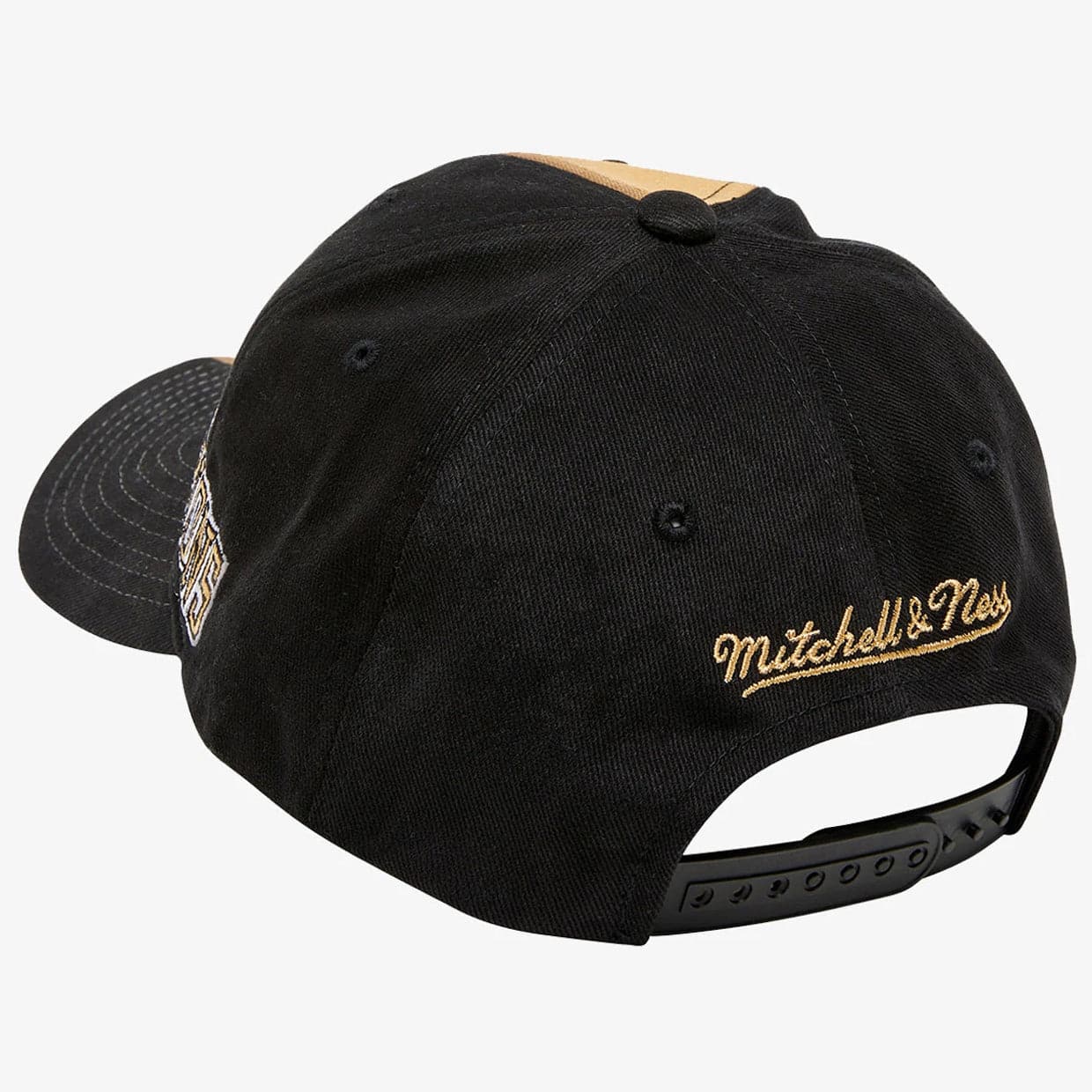 Mitchell And Ness Caps Chicago Bulls Mitchell & Ness NBA 97 Champs Curved Deadstock Snapback Hat - Black/Gold