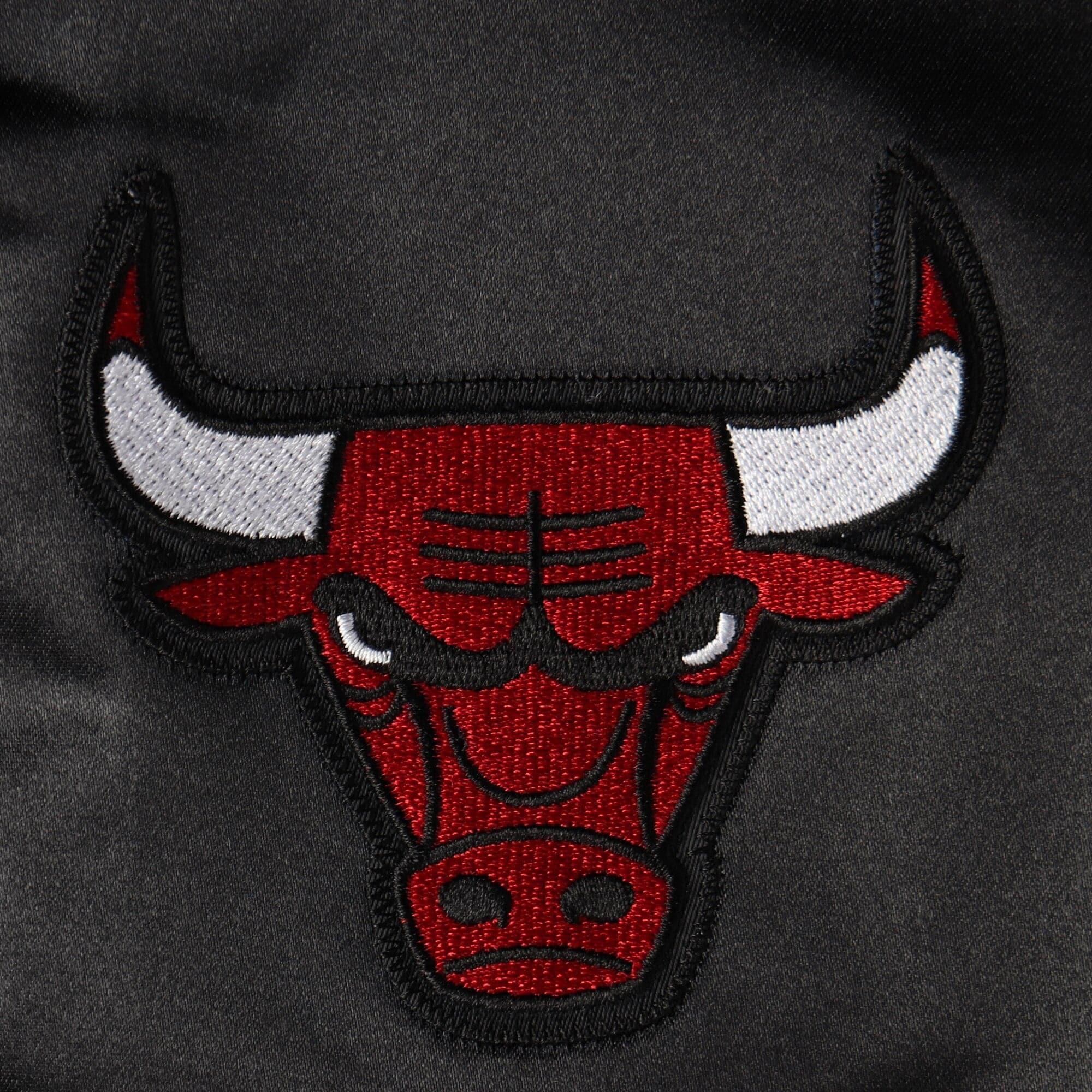 Mitchell And Ness Jackets Chicago Bulls Mitchell & Ness NBA Colour Blocked Satin Jacket - Black