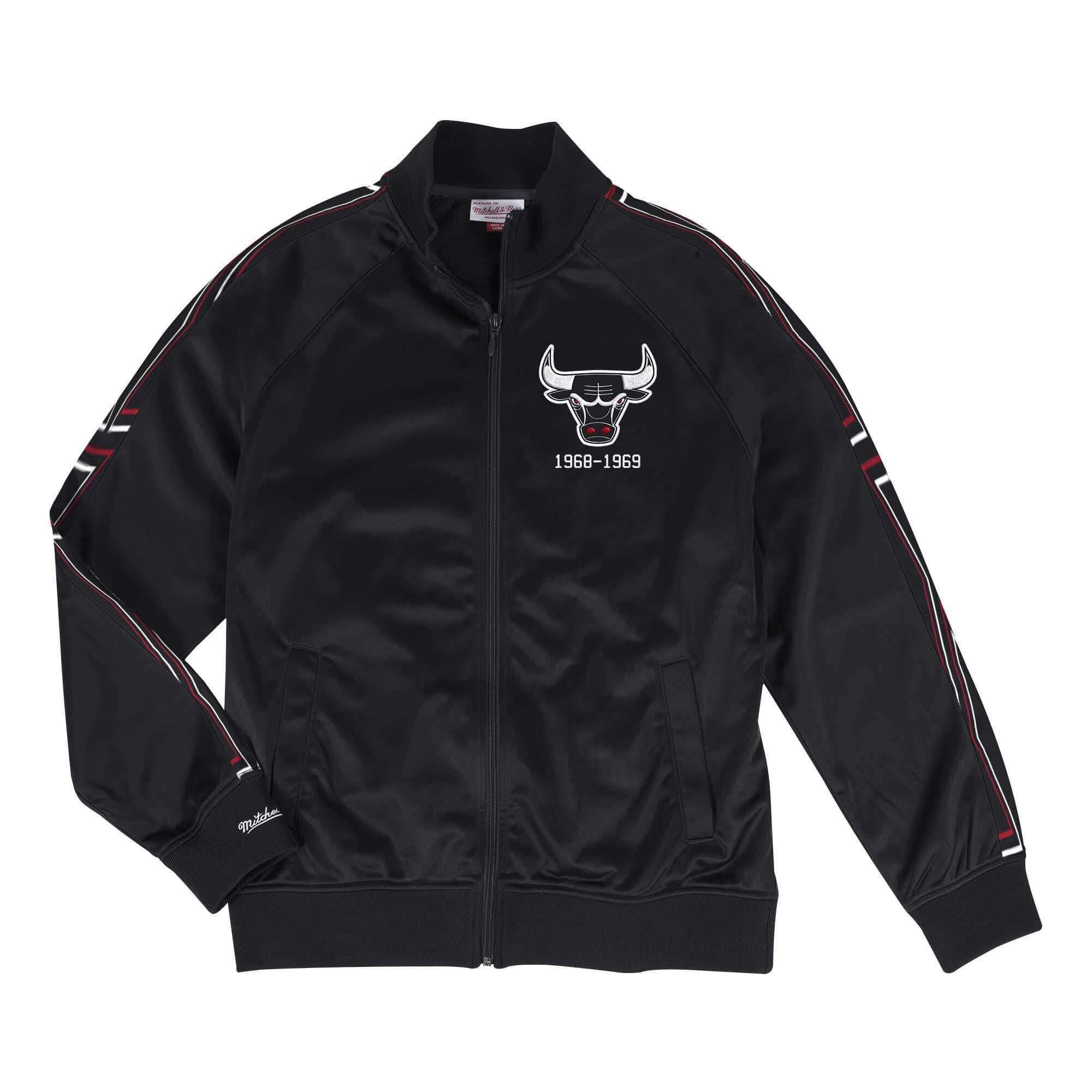 Mitchell And Ness Jackets Chicago Bulls Mitchell & Ness NBA HWC Track Jacket - Black