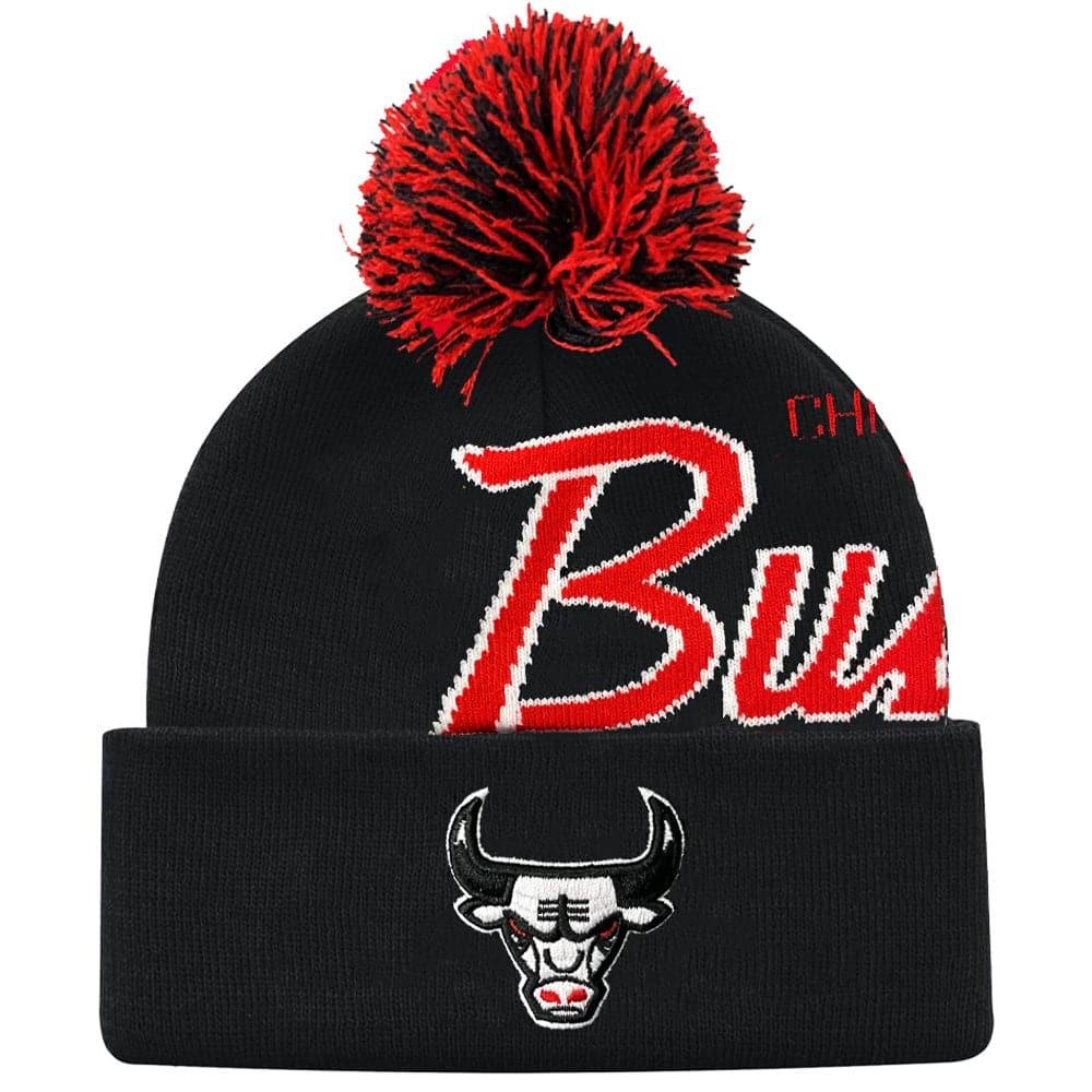 Mitchell And Ness Beanies Chicago Bulls Mitchell & Ness NBA Script Burst Pom Knit Beanie - Black