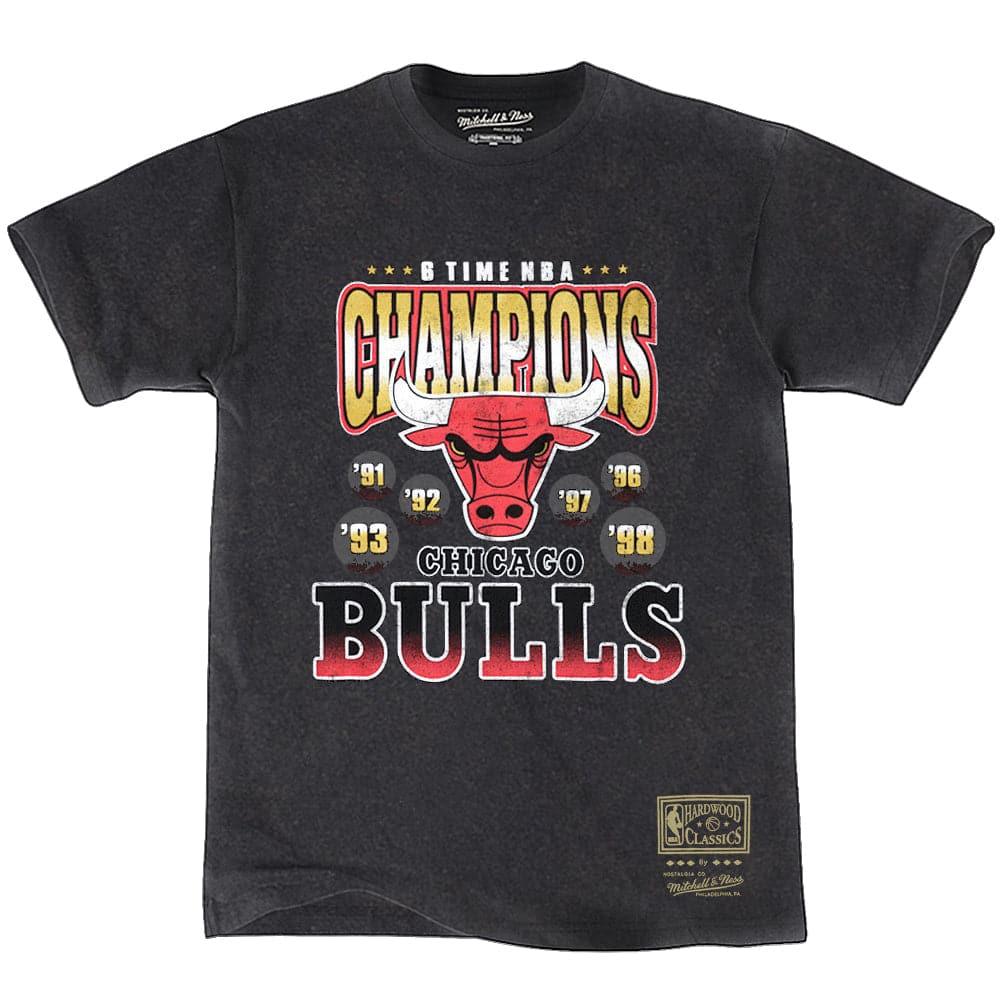 Mitchell And Ness T-Shirts Chicago Bulls Mitchell & Ness NBA Vintage Champs T-Shirt - Black