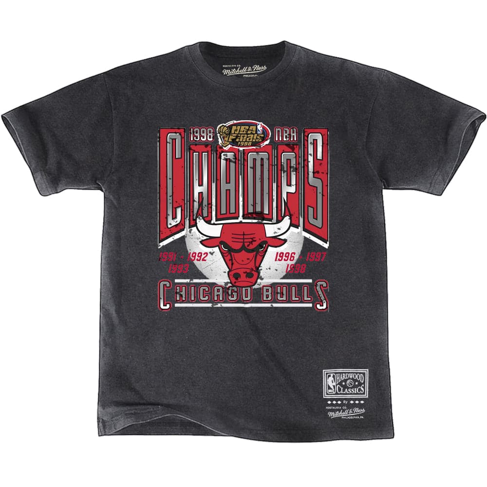 Mitchell And Ness T-Shirts Chicago Bulls Mitchell & Ness NBA Winner Takes All Vintage T-Shirt - Faded Black