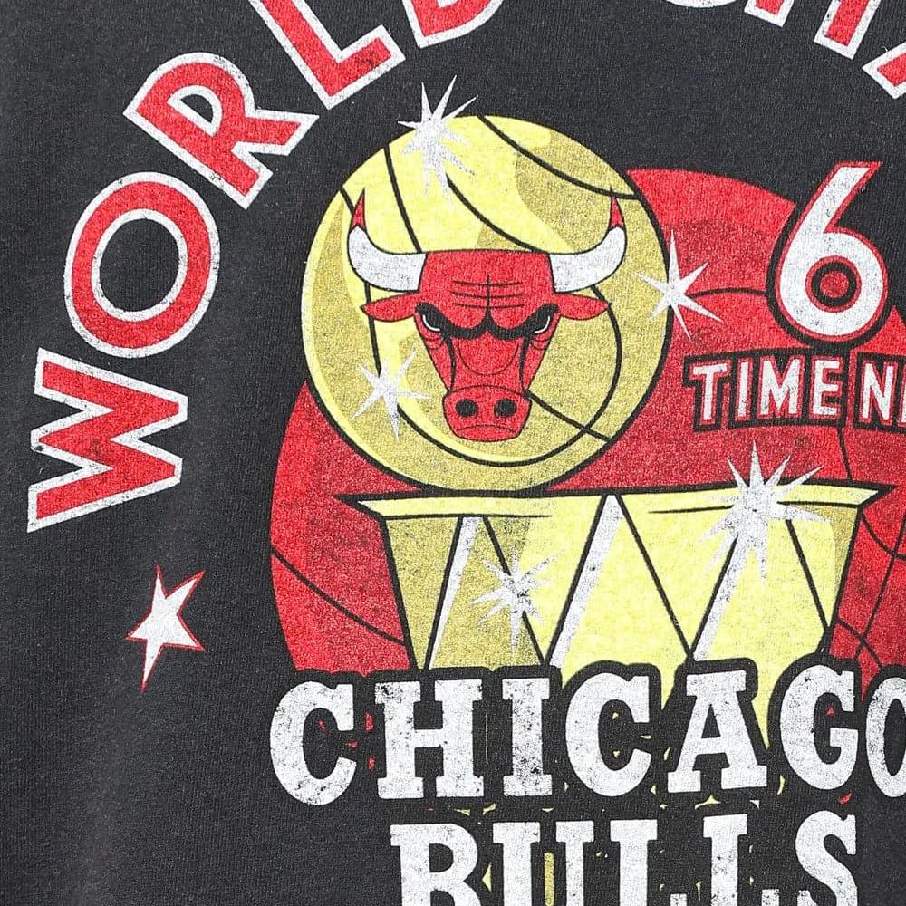 Mitchell And Ness T-Shirts Chicago Bulls Mitchell & Ness NBA World Champs Vintage T-Shirt - Black