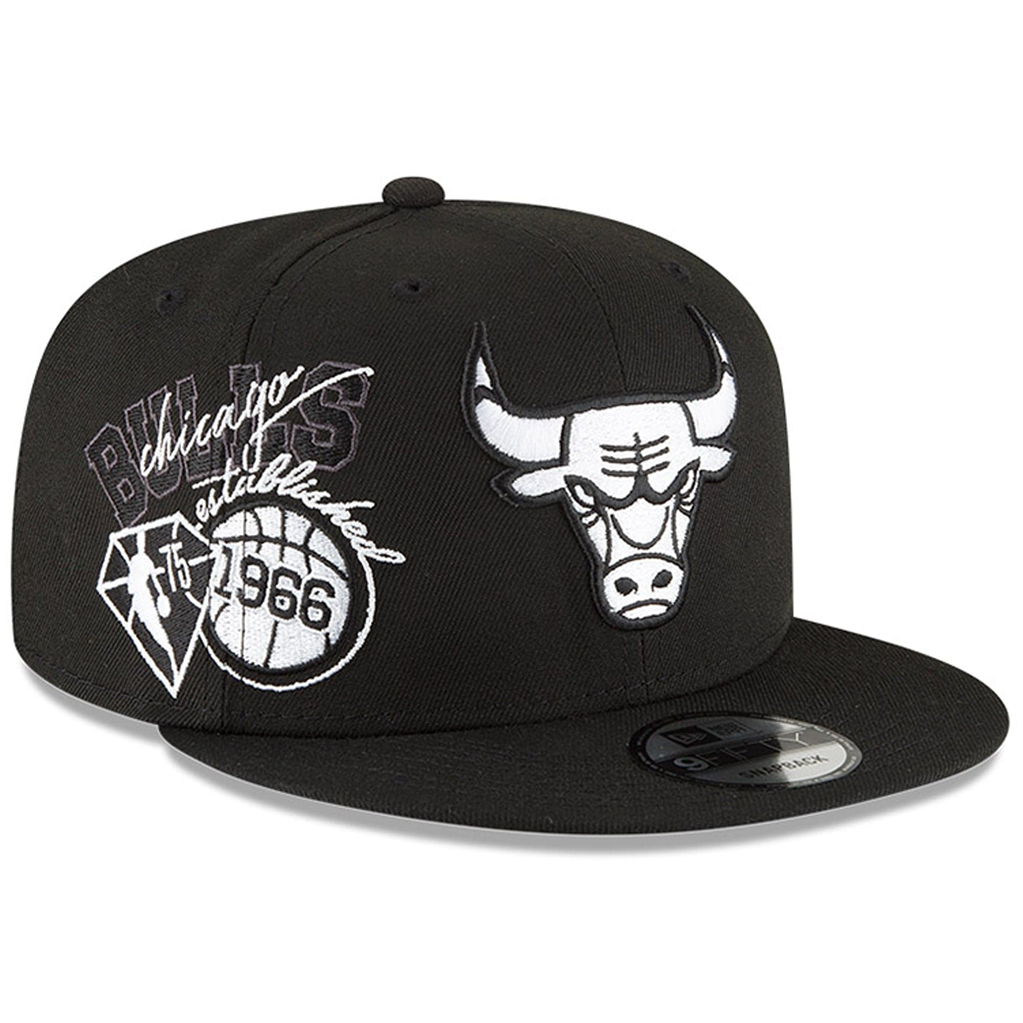 New Era Caps Chicago Bulls New Era NBA 21-22 Back Half Monochrome 9FIFTY Snapback Hat - Black