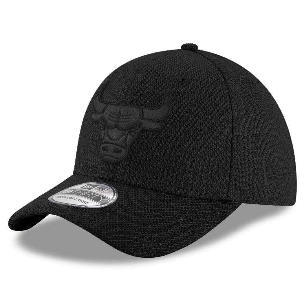 New Era Caps Chicago Bulls New Era NBA Black On Black Diamond Era 39THIRTY Curve Hat