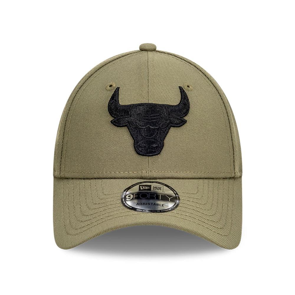 New Era Caps Chicago Bulls New Era NBA Black Tonal 9FORTY Snapback Curve Hat - Olive