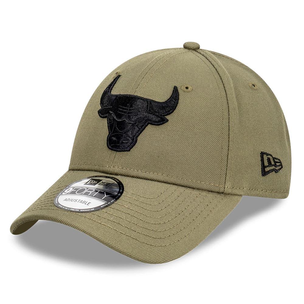 New Era Caps Chicago Bulls New Era NBA Black Tonal 9FORTY Snapback Curve Hat - Olive
