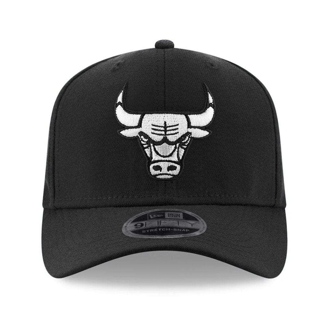 New Era Caps Chicago Bulls New Era NBA Black & White Stretch-Snap 9FIFTY Curved Snapback Hat
