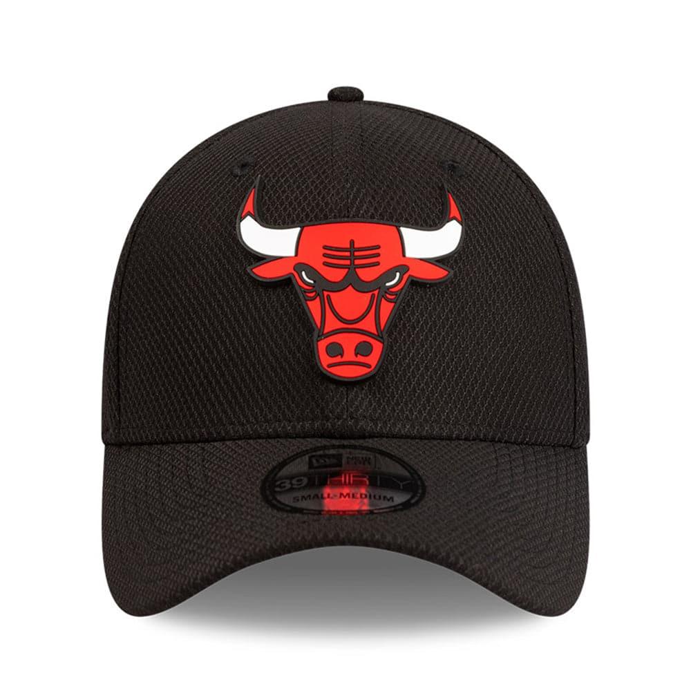 New Era Caps Chicago Bulls New Era NBA Diamond Era Rubber Logo 39THIRTY Curve Hat - Black