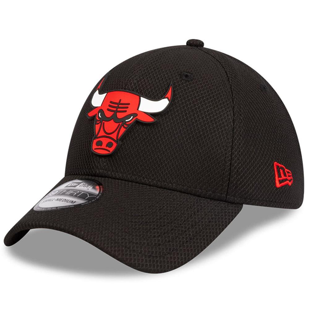 New Era Caps Chicago Bulls New Era NBA Diamond Era Rubber Logo 39THIRTY Curve Hat - Black