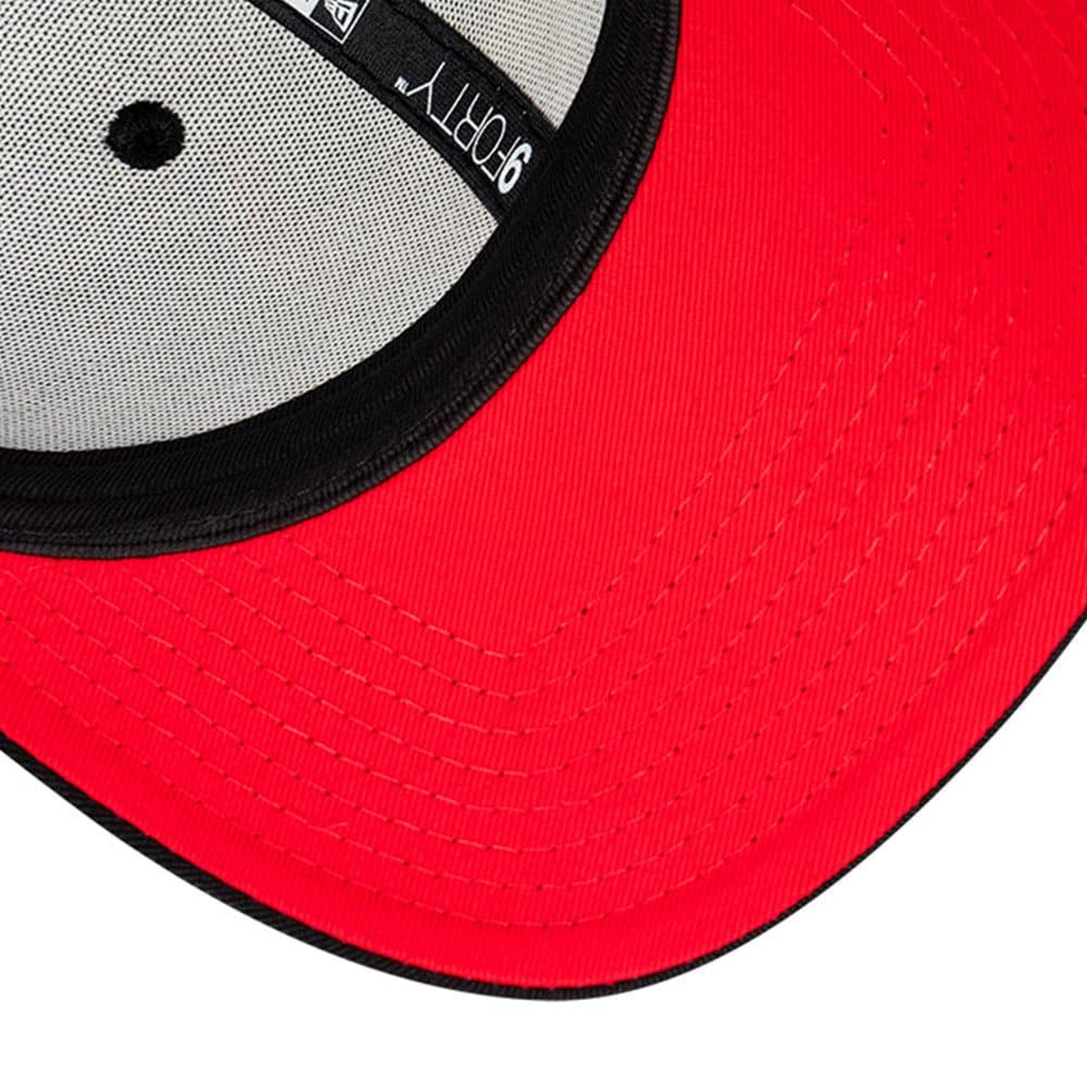 New Era Caps Chicago Bulls New Era NBA Team Stripes 9FORTY Cloth Strap Curve Hat - Black