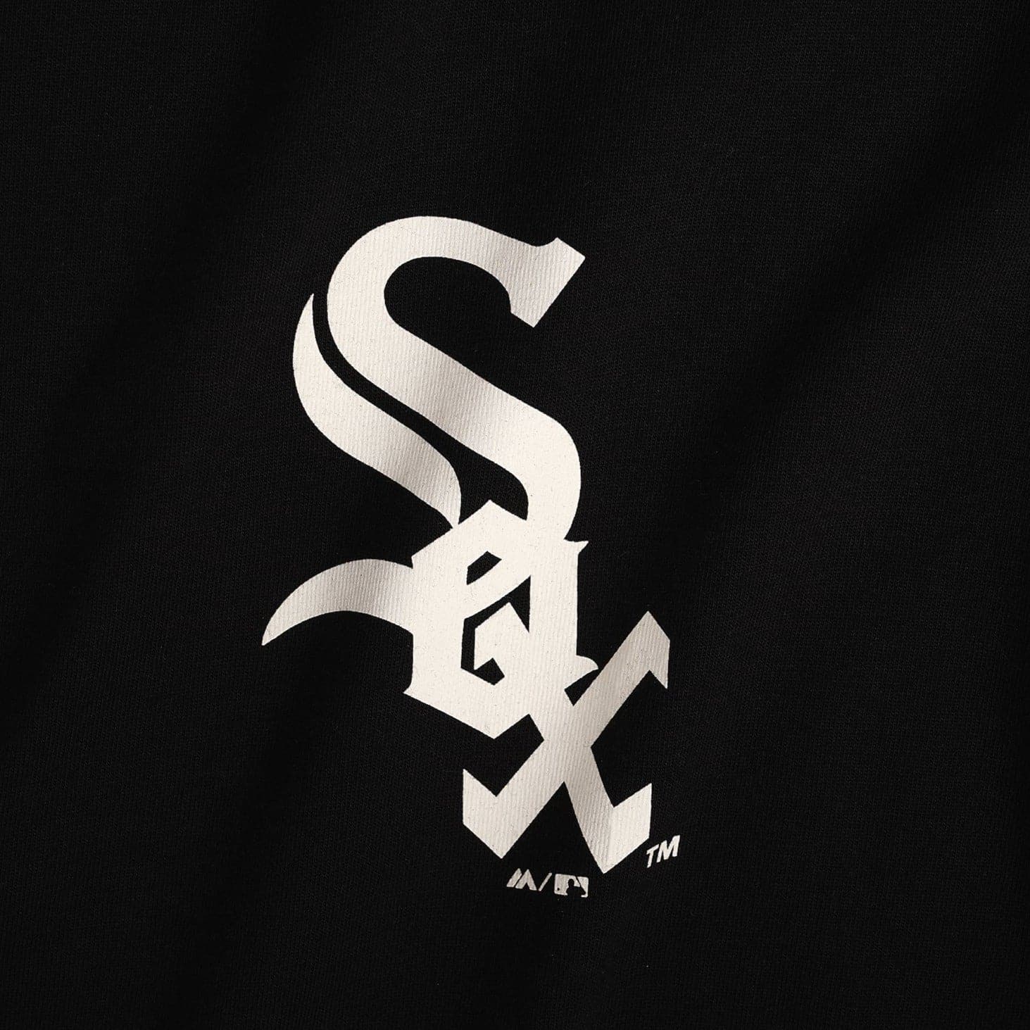 Majestic Athletic T-Shirts Chicago White Sox MLB Jeaner Vintage T-Shirt - Faded Black