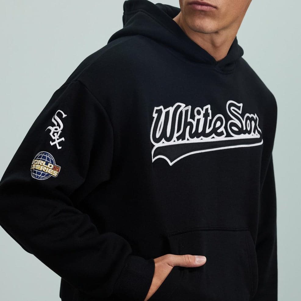 New Era Jumpers Chicago White Sox New Era MLB Oversized Lockstitch Script Hoodie - Black