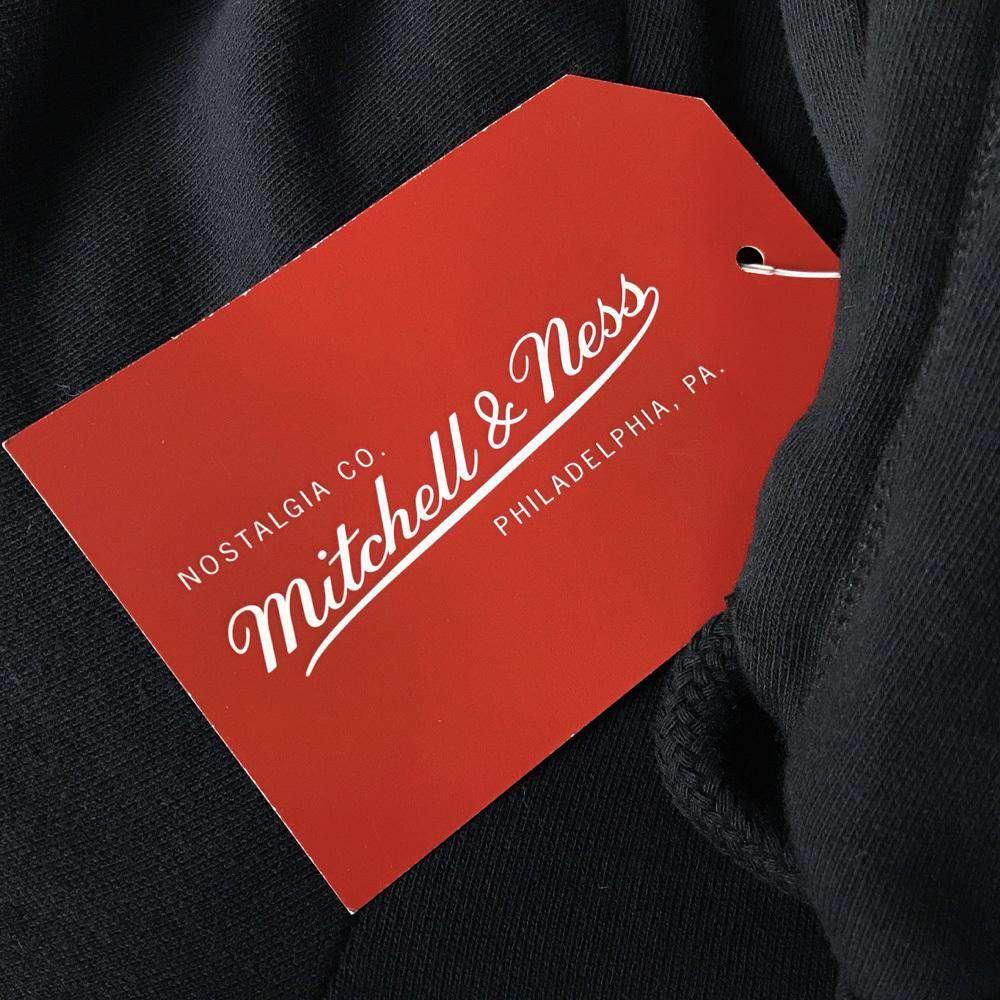 Mitchell And Ness Jumpers Cleveland Cavaliers Mitchell & Ness NBA Distressed Logo Hoodie Jumper - Navy