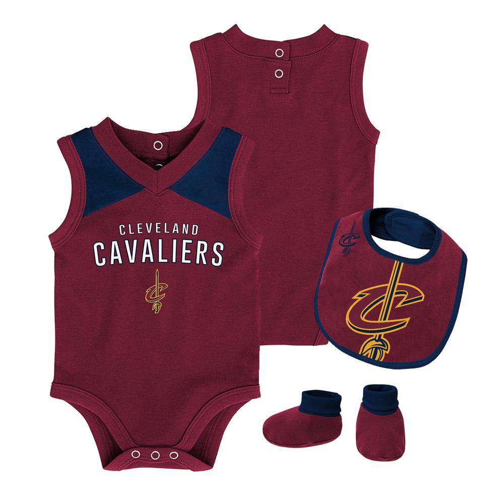 Newborns Cleveland Cavaliers Outerstuff NBA Creeper Bib Bootie Set - Wine