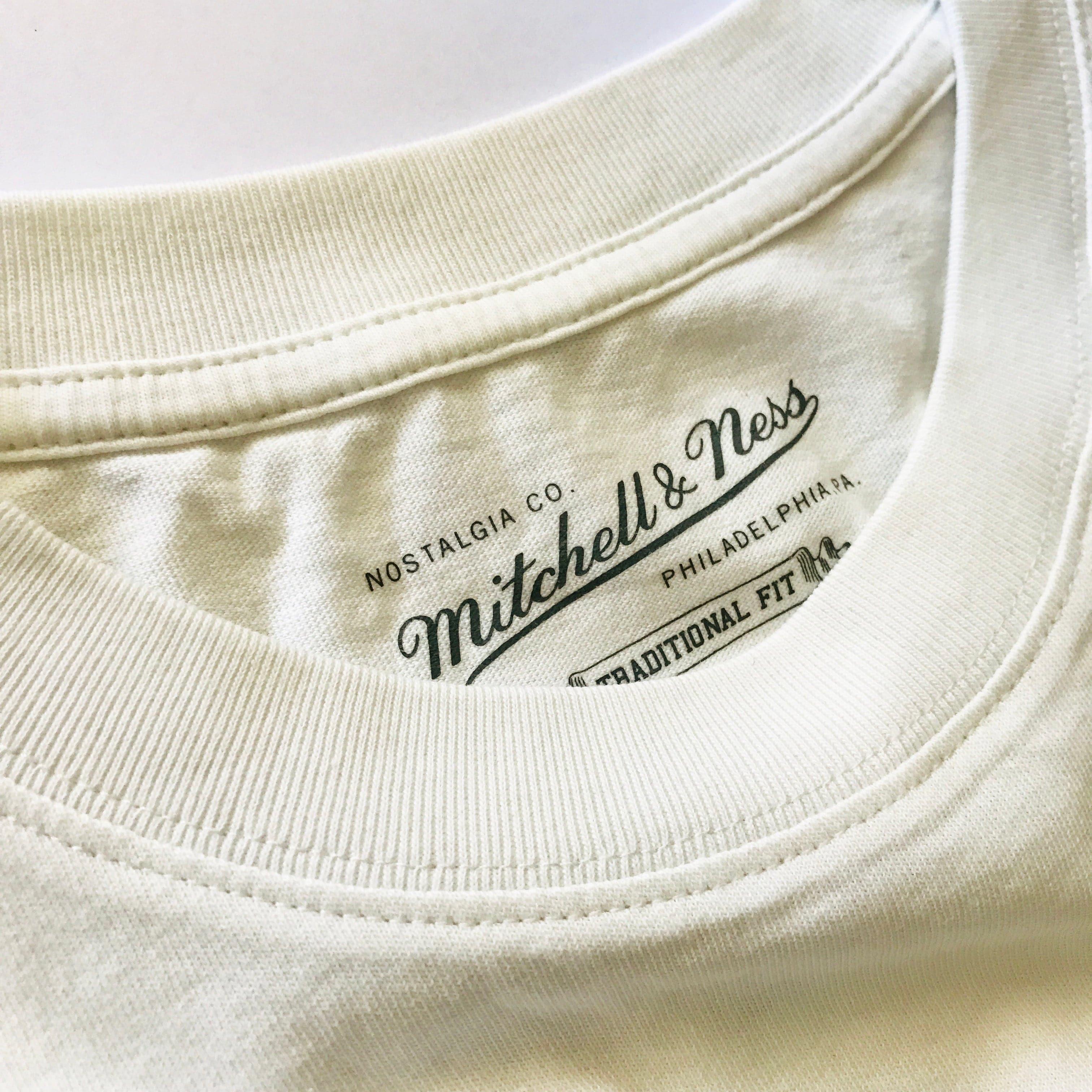 Mitchell And Ness T-Shirts Detroit Pistons Mitchell & Ness NBA Winner Takes All Vintage T-Shirt - Vintage White