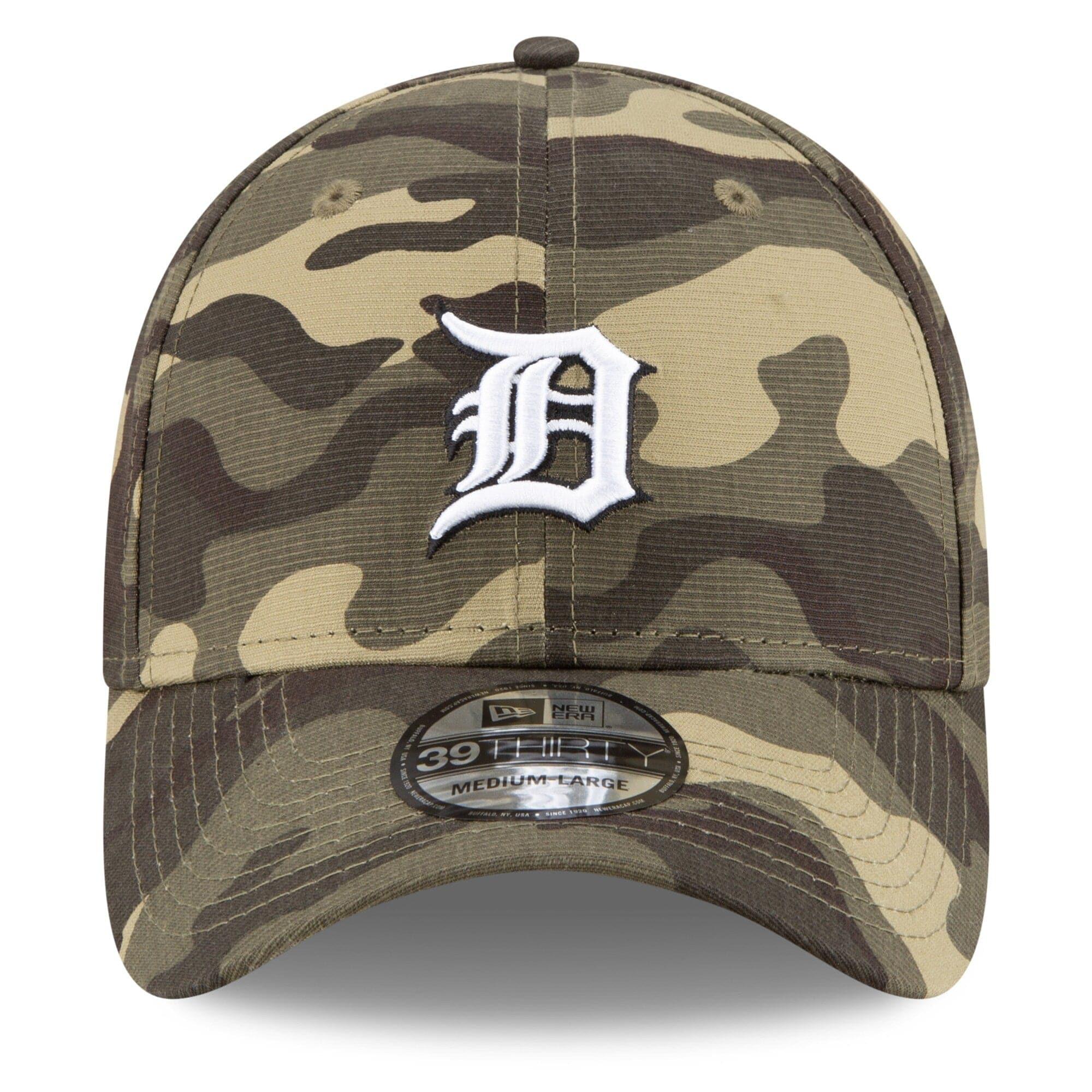 New Era Caps Detroit Tigers New Era MLB 2021 Armed Forces 39THIRTY Flex Fit Curve Hat - Camo