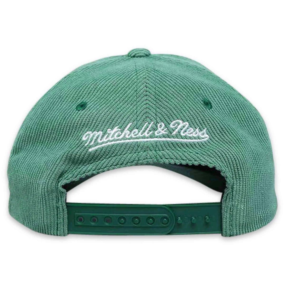 Mitchell And Ness Caps Green Bay Packers Mitchell & Ness NFL Montage Pre-Curved Deadstock Snapback Hat - Green