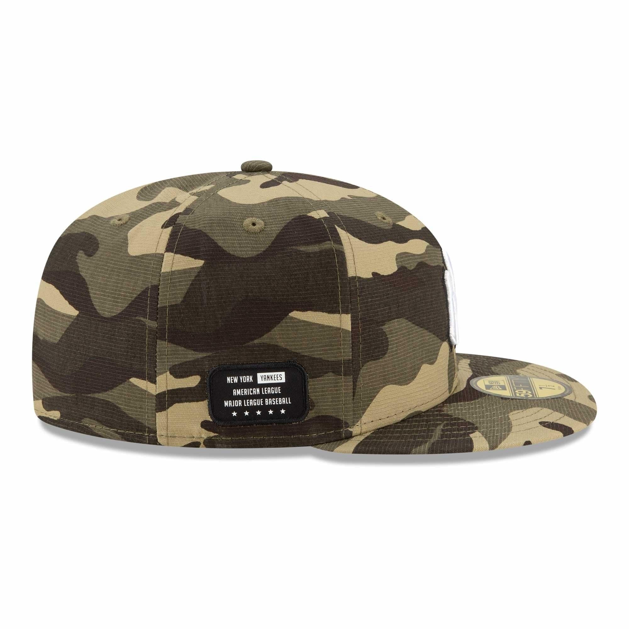 New York Yankees New Era MLB 2021 Armed Forces 59FIFTY Fitted Hat - Camo