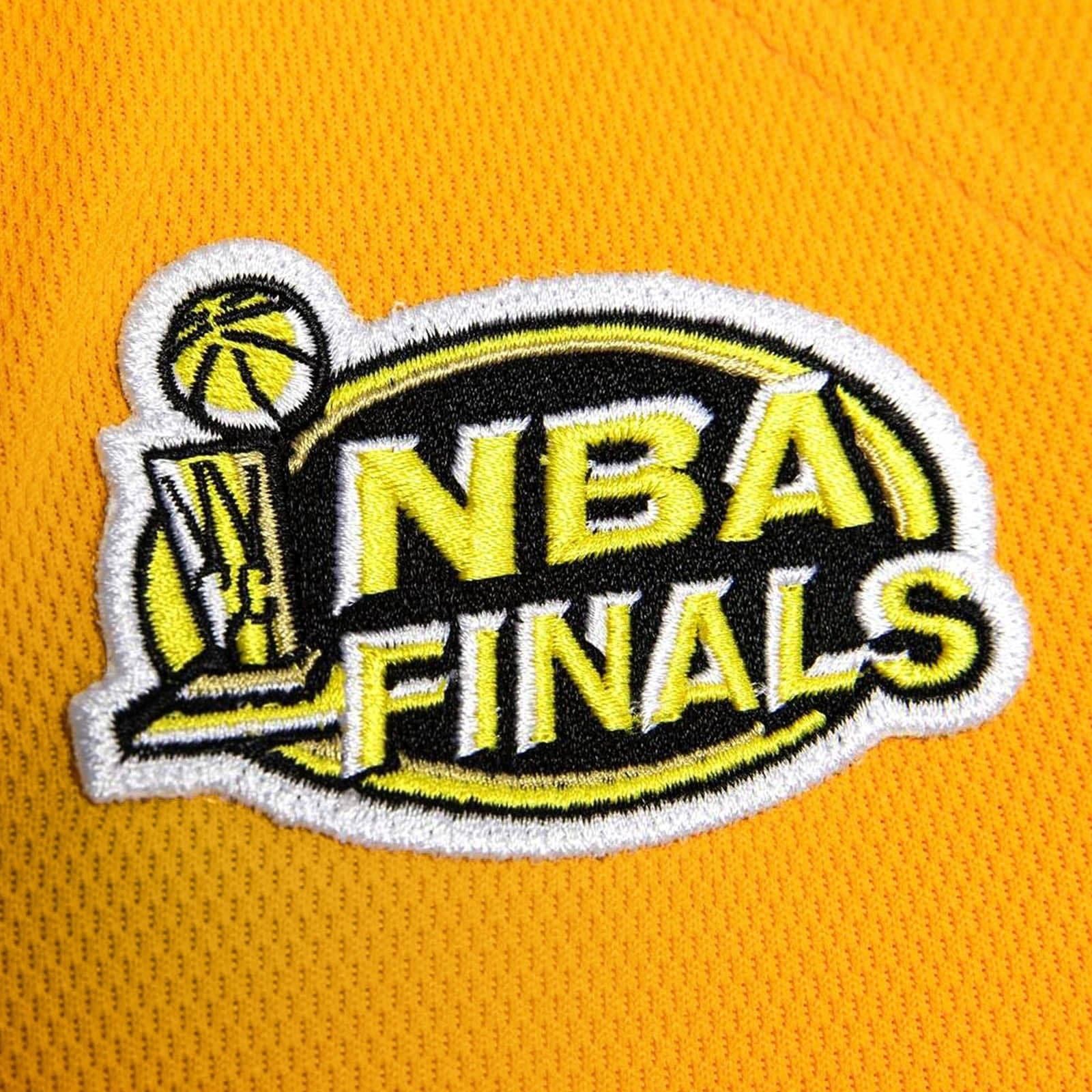 Mitchell And Ness Jerseys Kobe Bryant Los Angeles Lakers Mitchell & Ness NBA 00-01 Home Authentic Jersey - Yellow