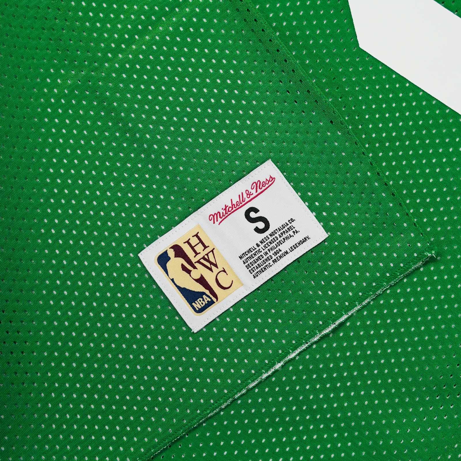 Mitchell And Ness T-Shirts Larry Bird Boston Celtics Mitchell & Ness NBA Reversible Mesh Tank - Green/White