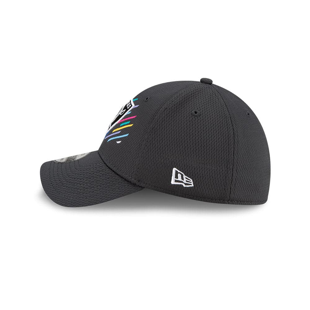 New Era Caps Las Vegas Raiders New Era NFL 2021 Crucial Catch 39THIRTY Flex Fit Hat - Steel