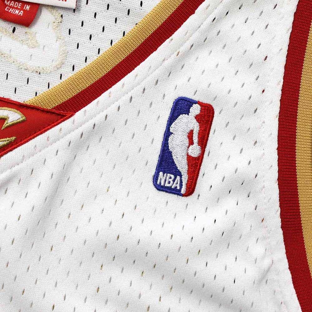 Mitchell And Ness Jerseys Lebron James Cleveland Cavaliers Mitchell & Ness NBA Swingman Jersey - White