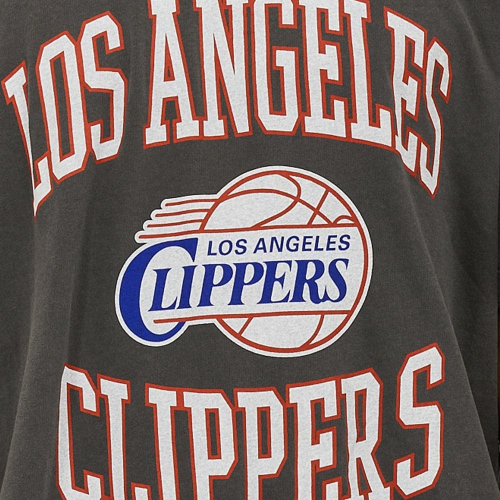 Mitchell And Ness T-Shirts Los Angeles Clippers Mitchell & Ness NBA HWC Vintage Crest Logo Muscle T-Shirt - Black