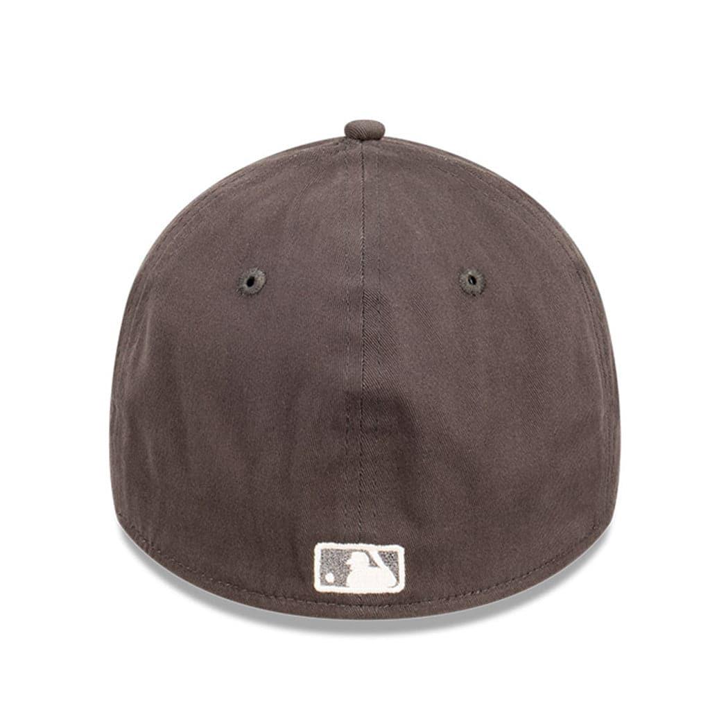 New Era Caps Los Angeles Dodgers New Era MLB Ivory Logo 39THIRTY Stretch Fit Curve Hat - Graphite