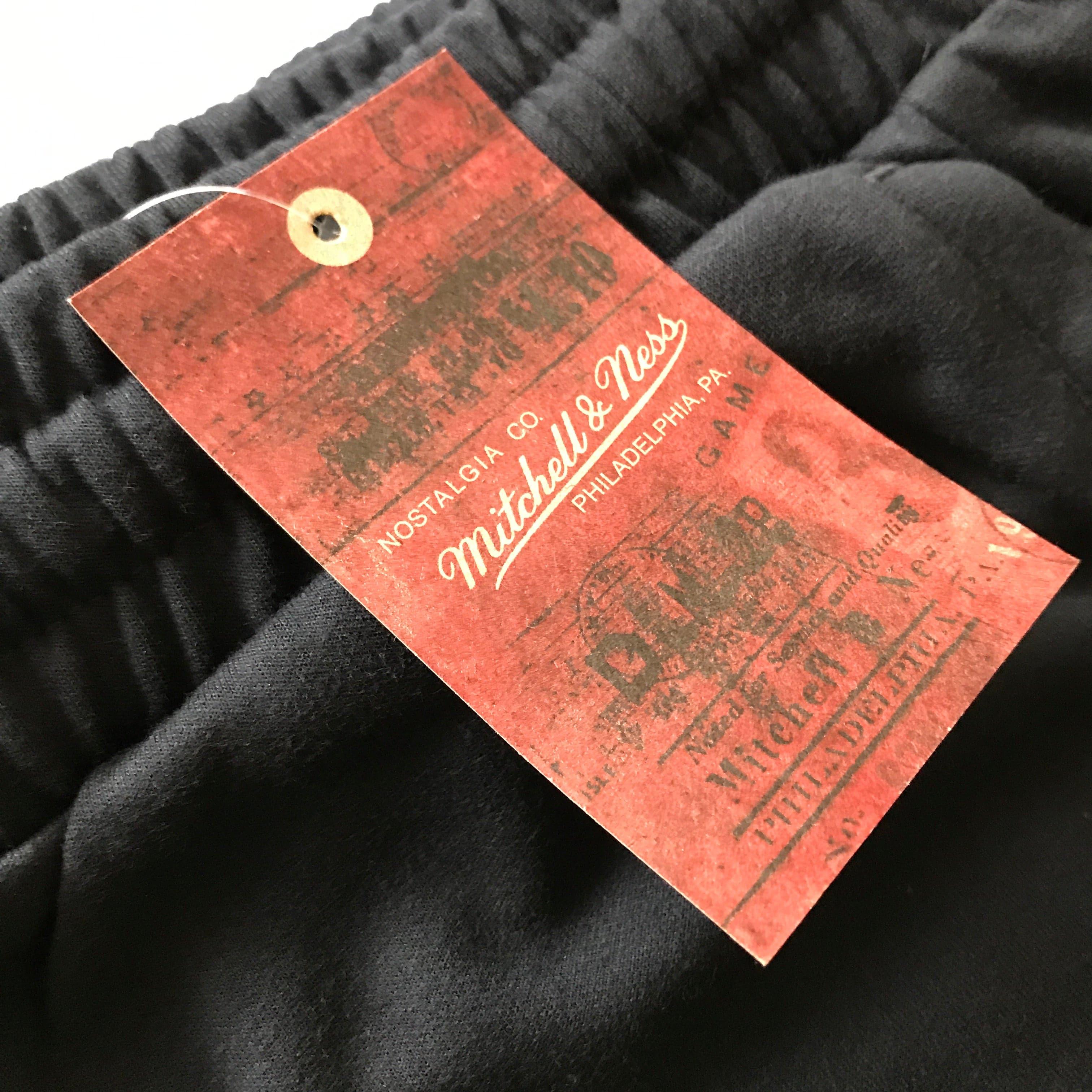 Mitchell And Ness Pants Los Angeles Lakers Mitchell & Ness NBA Hometown Fleece Jogger Pants - Black