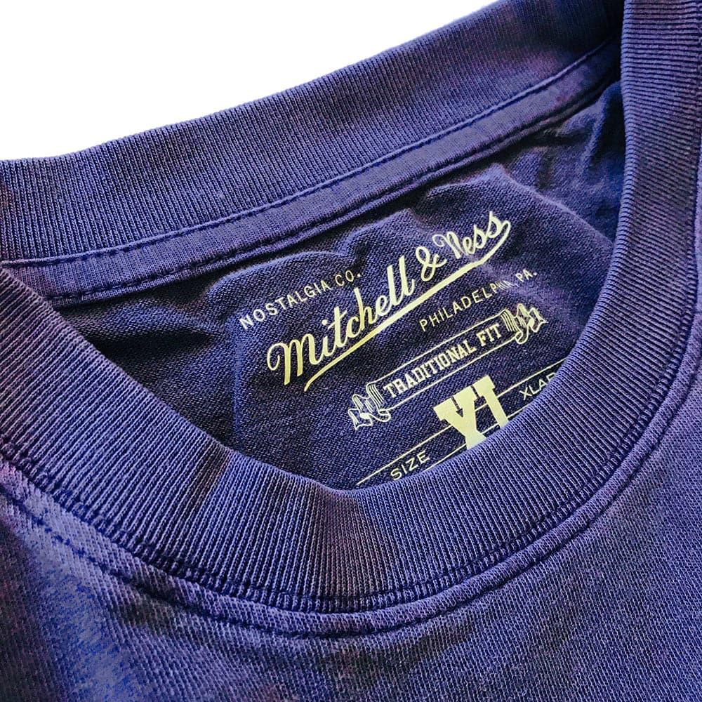 Mitchell And Ness T-Shirts Los Angeles Lakers Mitchell & Ness NBA HWC Keyline Vintage T-Shirt - Faded Purple