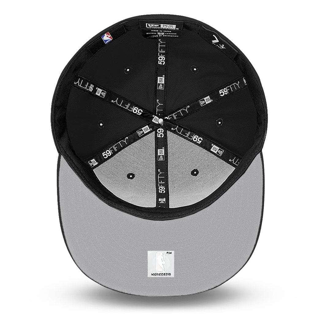New Era Caps Los Angeles Lakers New Era NBA Black On Black Team Logo 59FIFTY Fitted Hat