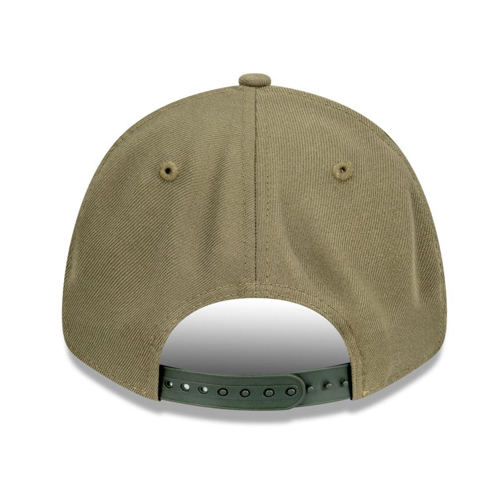 New Era Caps Los Angeles Lakers New Era NBA Black Tonal 9FORTY Snapback Curve Hat - Olive
