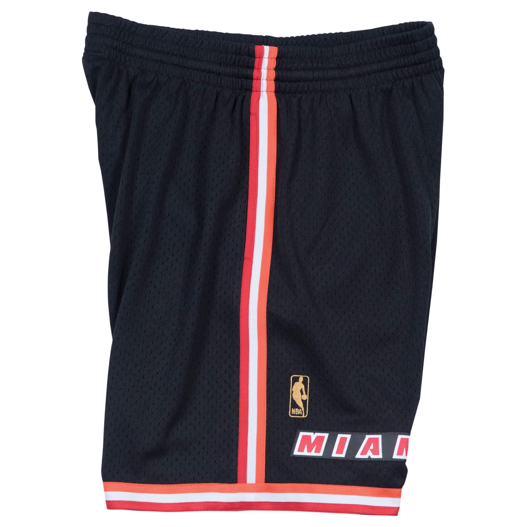 Mitchell And Ness Shorts Miami Heat Mitchell & Ness NBA 96-97 Road Swingman Shorts - Black