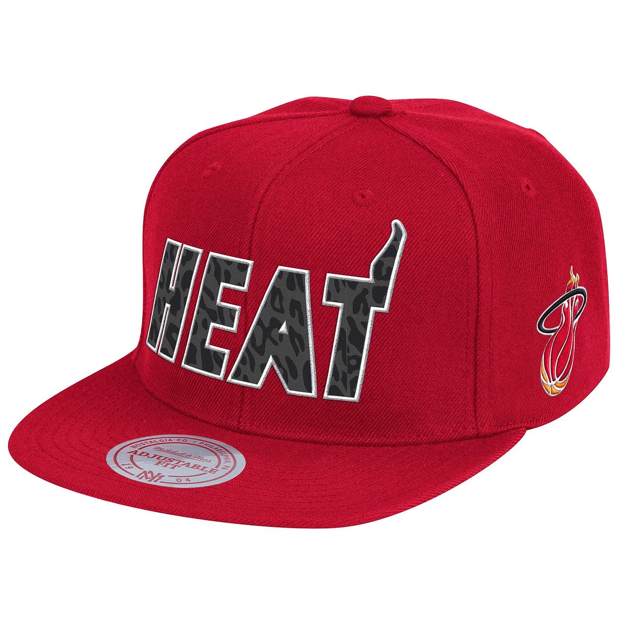 Mitchell And Ness Caps Miami Heat Mitchell & Ness NBA HWC Wildback Snapback Hat - Red