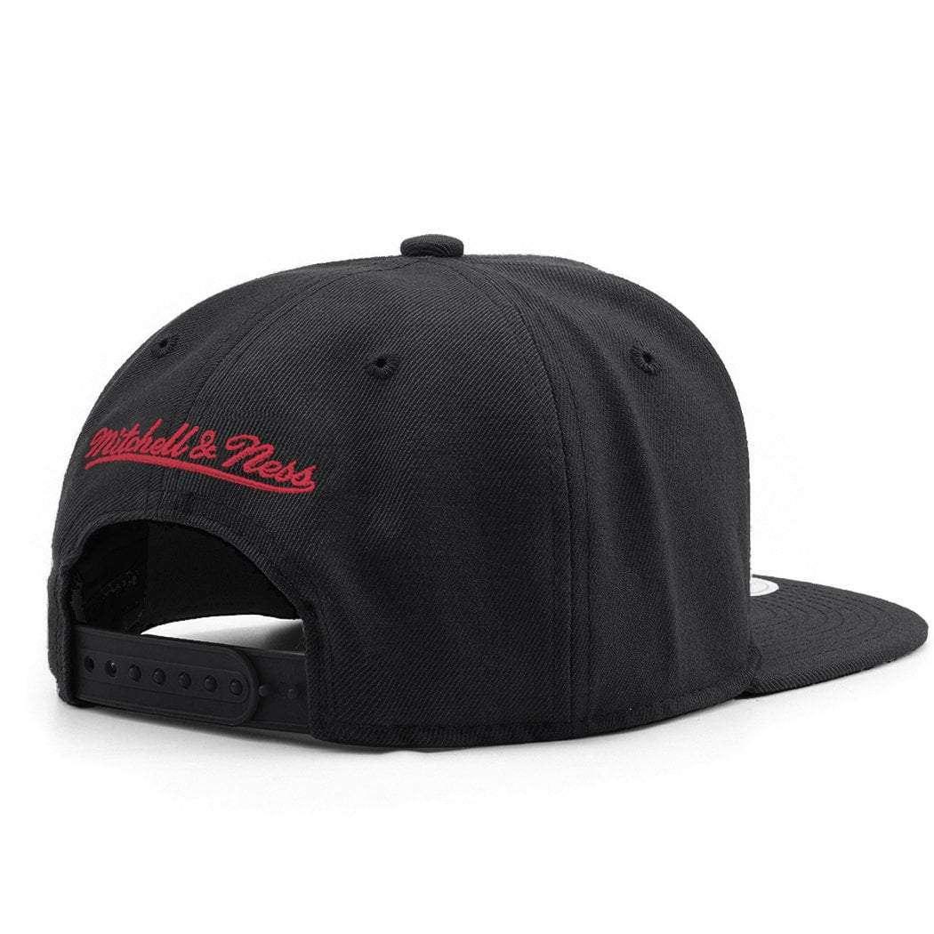 Mitchell And Ness Caps Miami Heat Mitchell & Ness NBA Team High Crown Snapback Hat - Black
