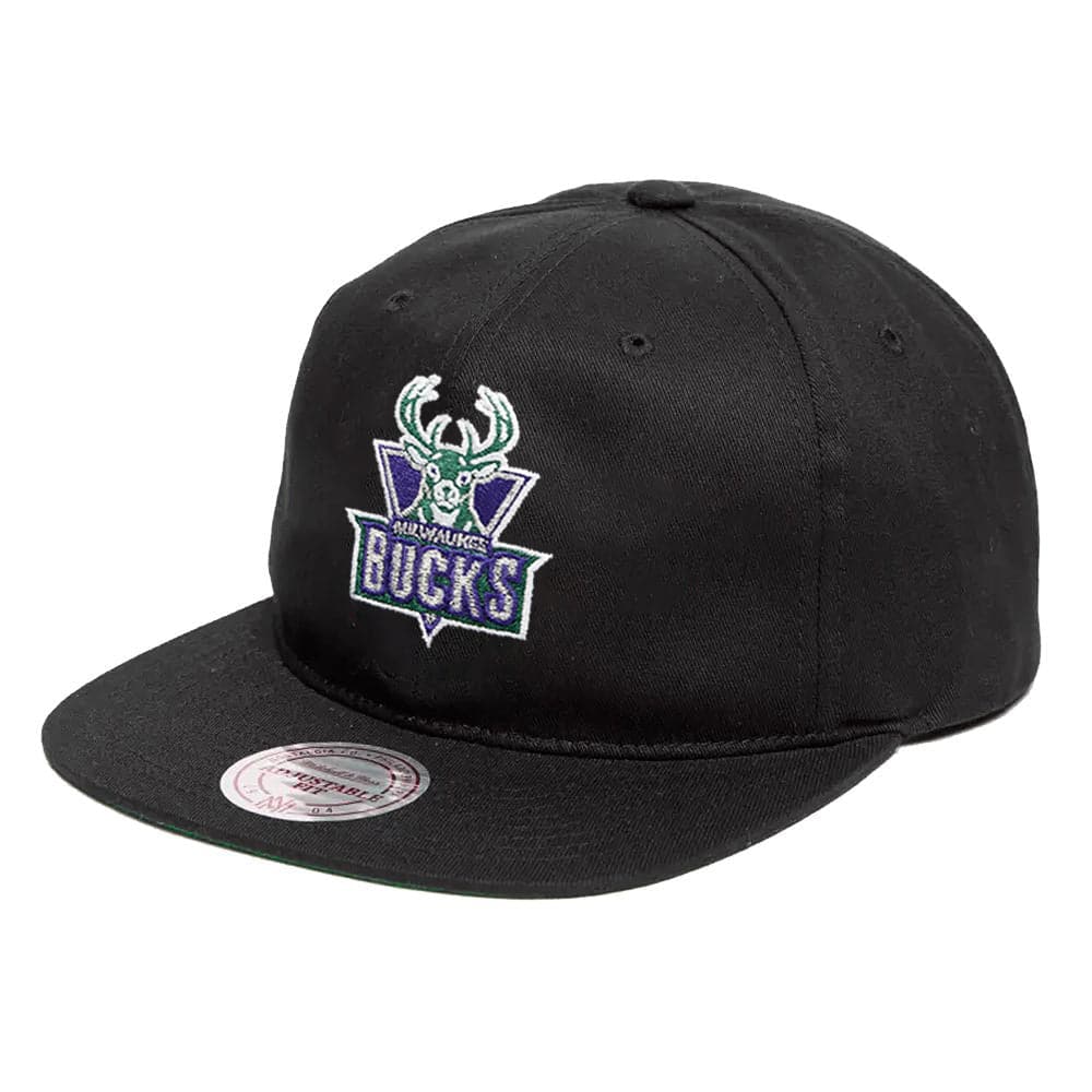 Mitchell And Ness Caps Milwaukee Bucks Mitchell & Ness NBA HWC Logo Deadstock Snapback Hat - Black