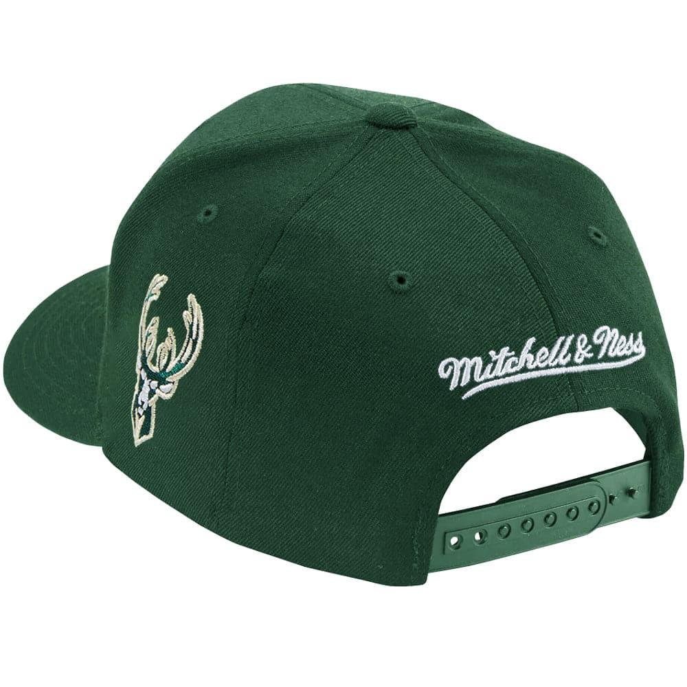 Mitchell And Ness Caps Milwaukee Bucks Mitchell & Ness NBA Iconic Classic Red Curve Snapback Hat - Green