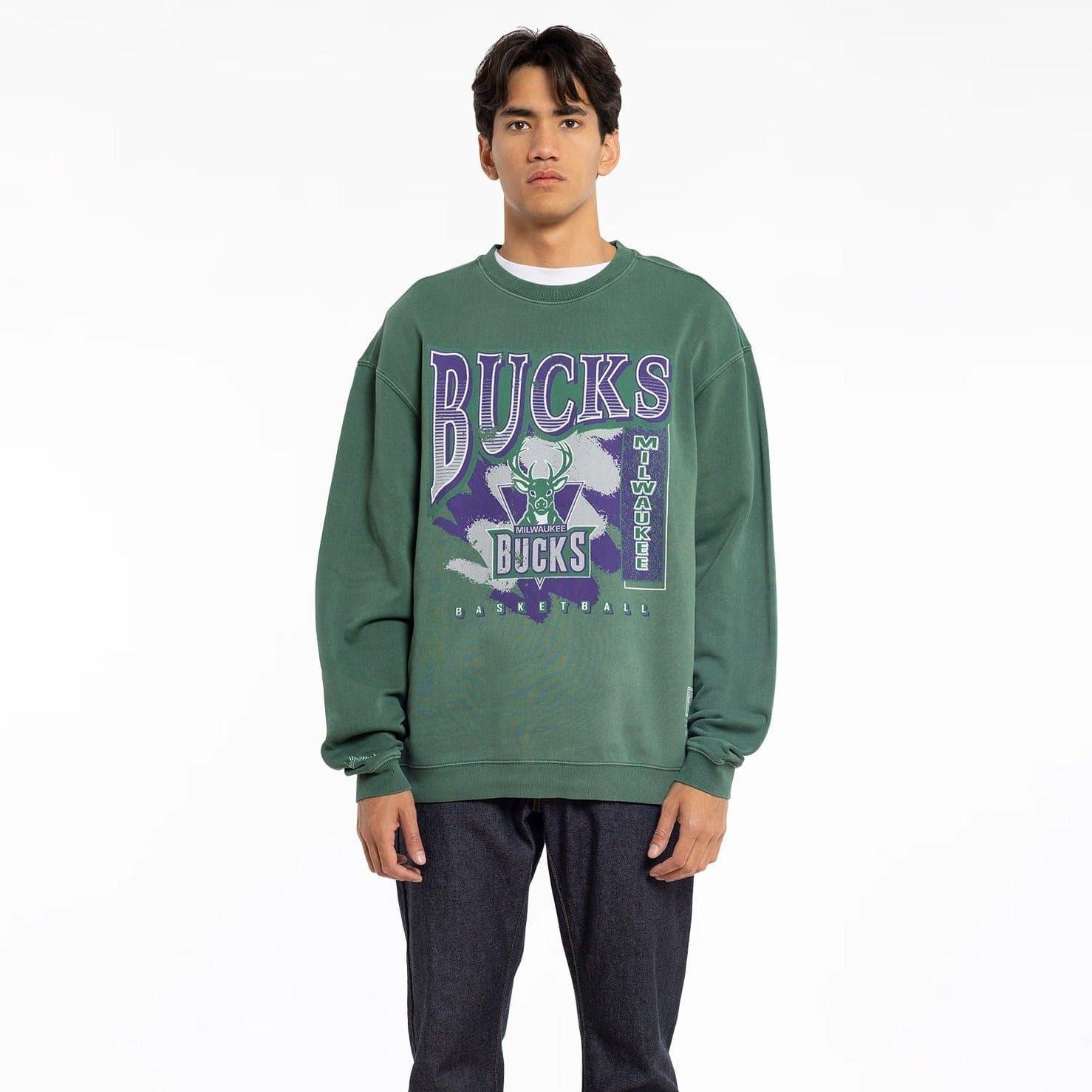 Mitchell And Ness Jumpers Milwaukee Bucks Mitchell & Ness NBA Paint Brush Crew Jumper - Faded Green