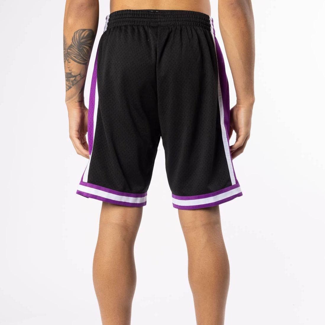 Mitchell And Ness Shorts Milwaukee Bucks Mitchell & Ness NBA Reload 2.0 00-01 Swingman Shorts - Black