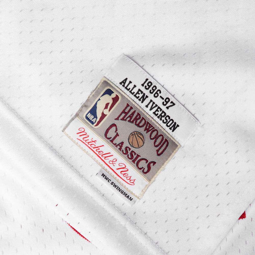 Allen Iverson Philadelphia 76ers 96-97 Mitchell & Ness NBA Swingman Jersey - White